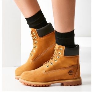 Timberland youth size  boots